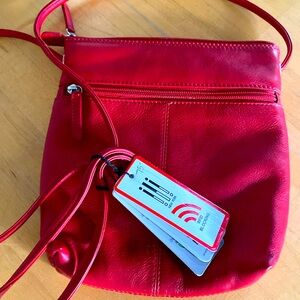 ili New York Crossbody bag in Red